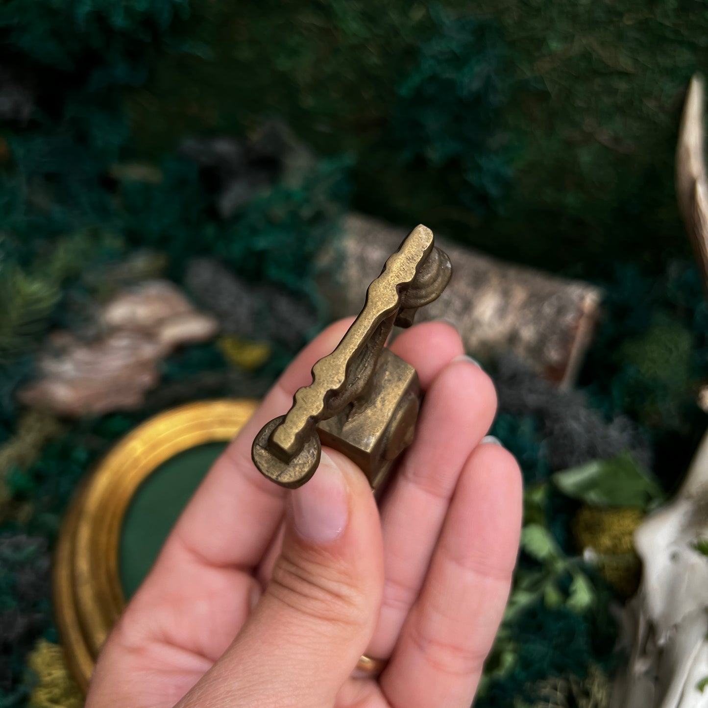 Mini Brass Statue CC48