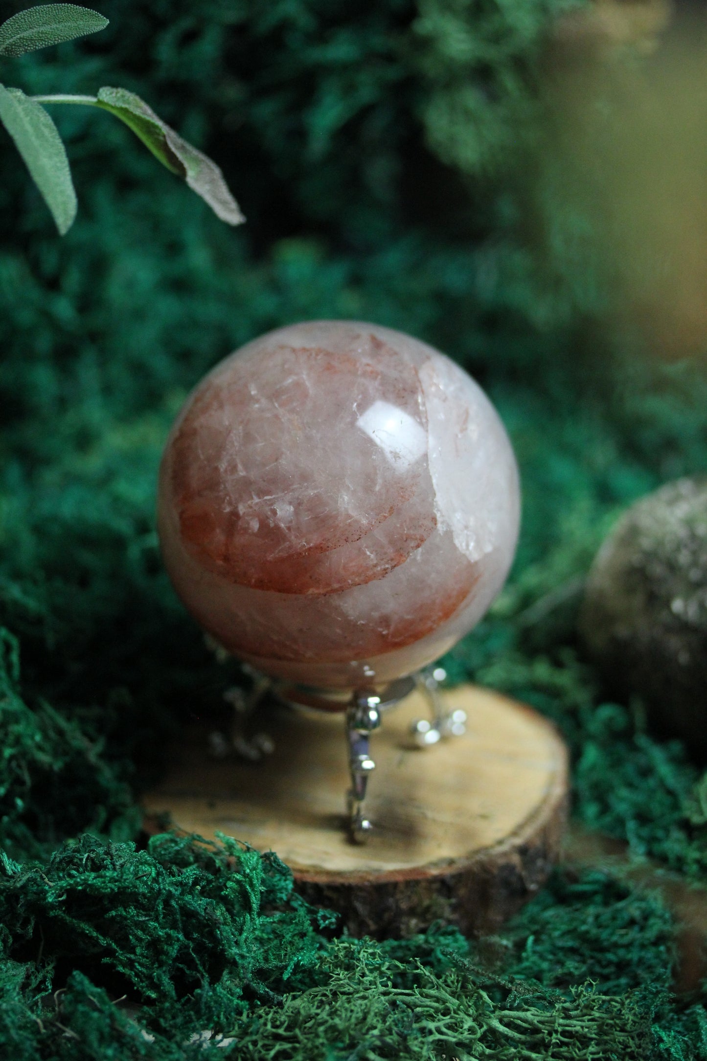 Fire Quartz Sphere FQ4