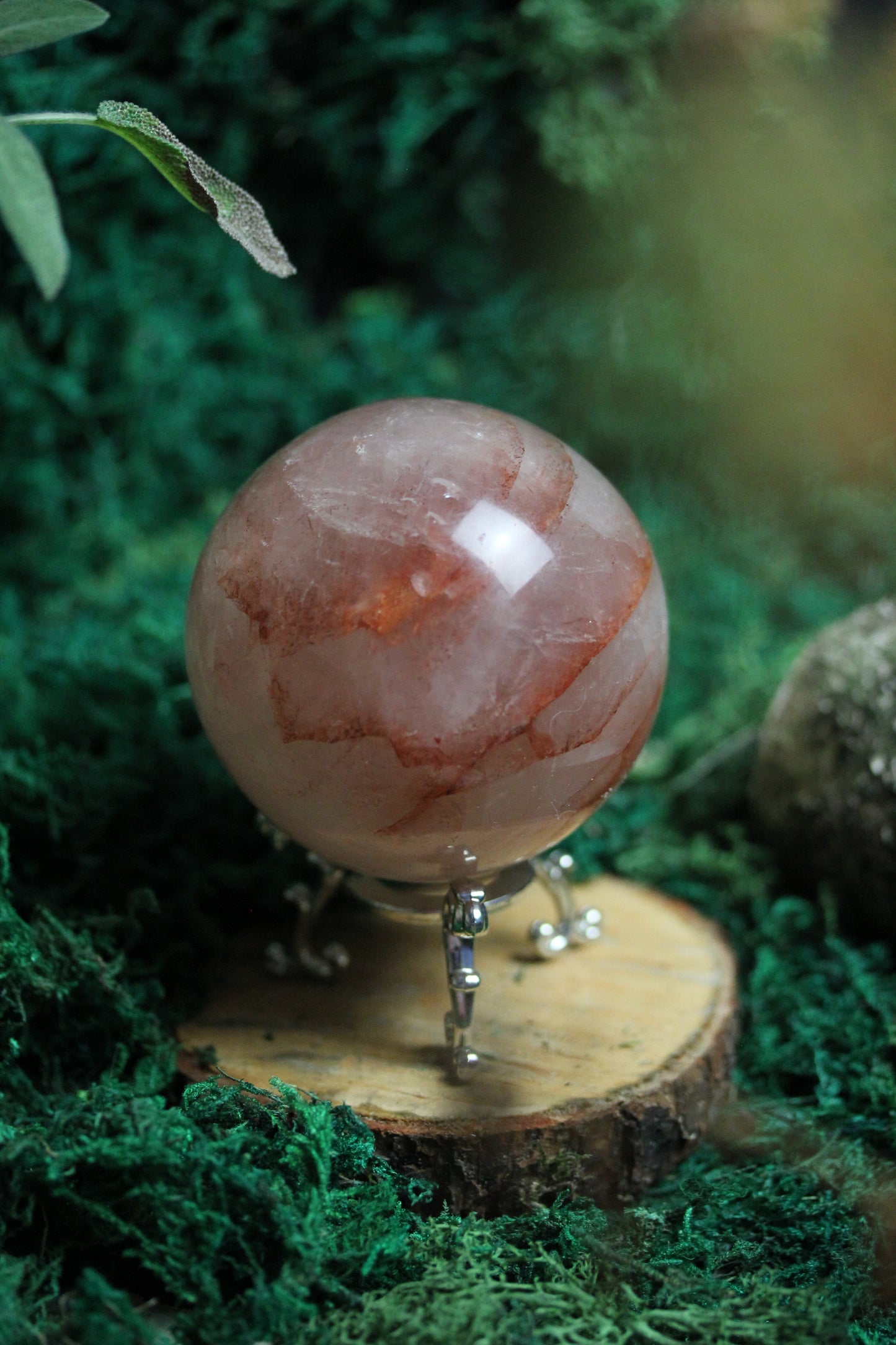 Fire Quartz Sphere FQ4
