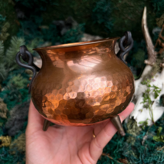 Copper Cauldron CC18