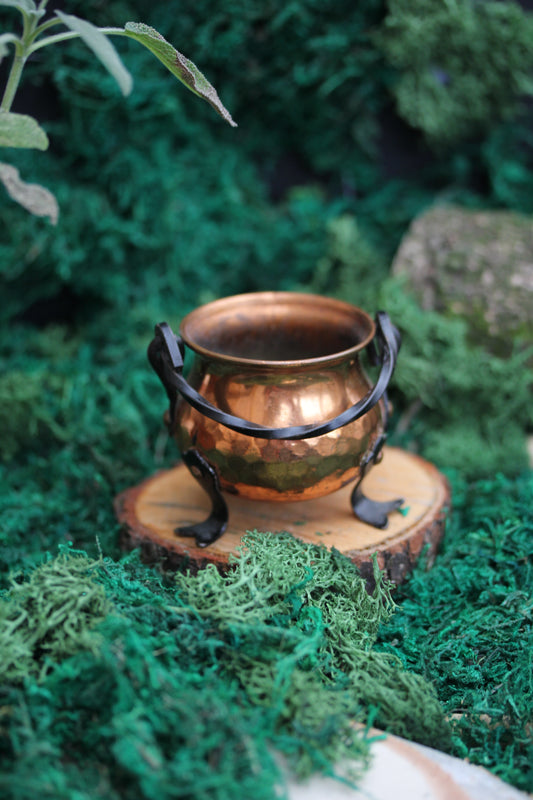 Mini Copper Cauldron CC1