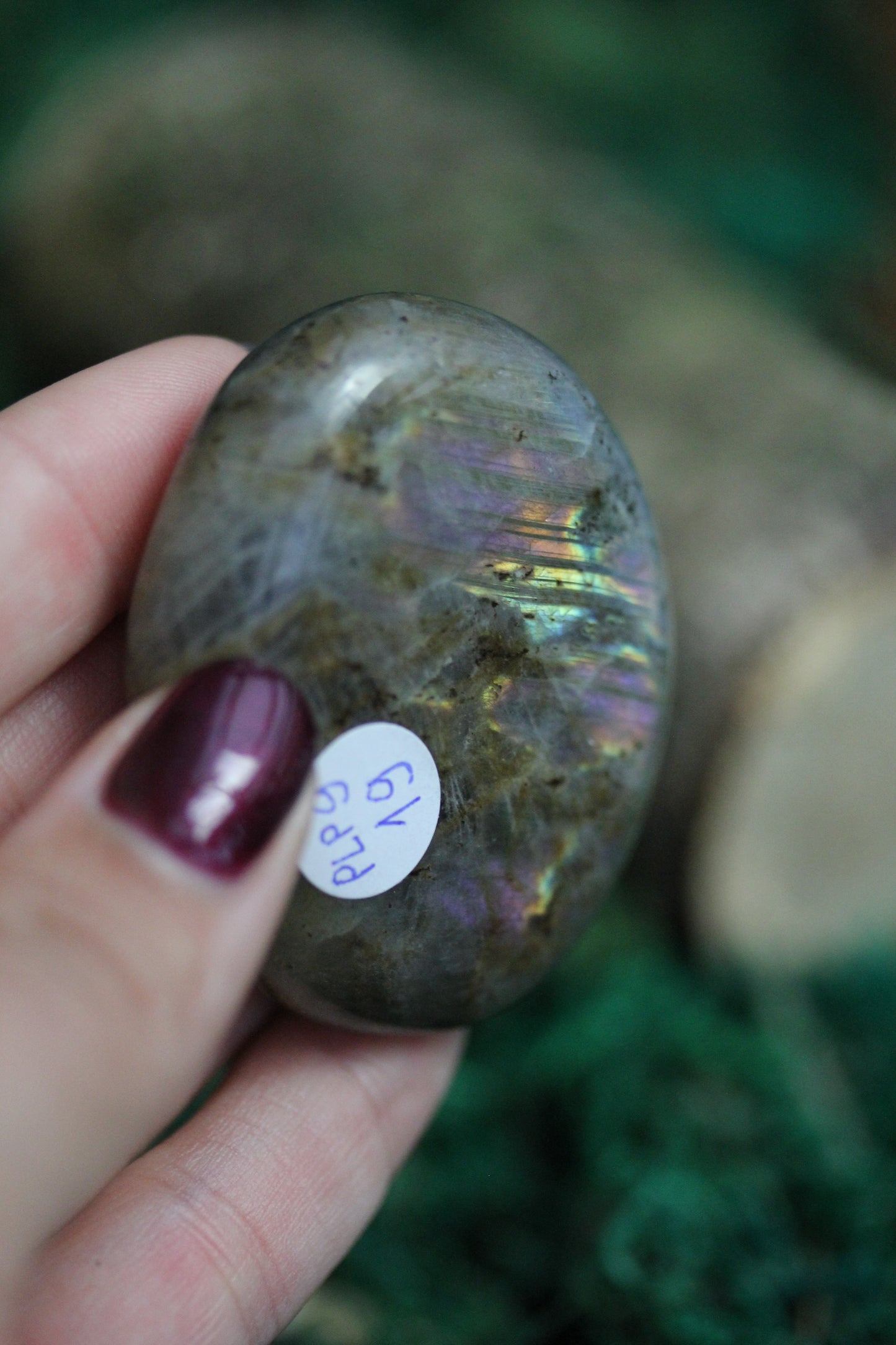 Purple Labradorite Palmstone PLP9
